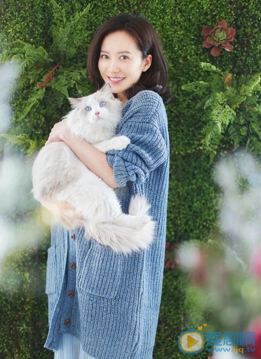 俞飞鸿宠物写真 俞飞鸿高清写真_俞飞鸿高清剧照