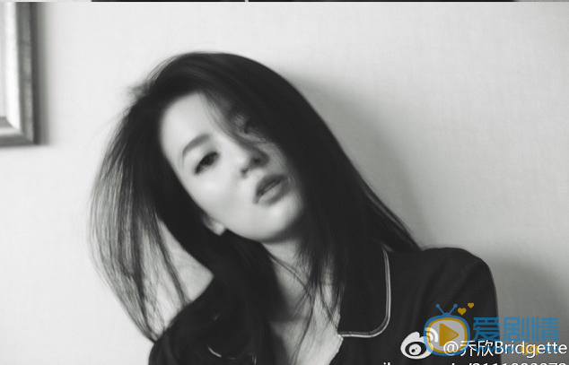 乔欣黑白写真 乔欣高清写真_乔欣高清剧照