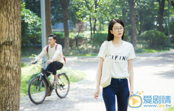 乔欣《欢乐颂》剧照 乔欣高清写真_乔欣高清剧照