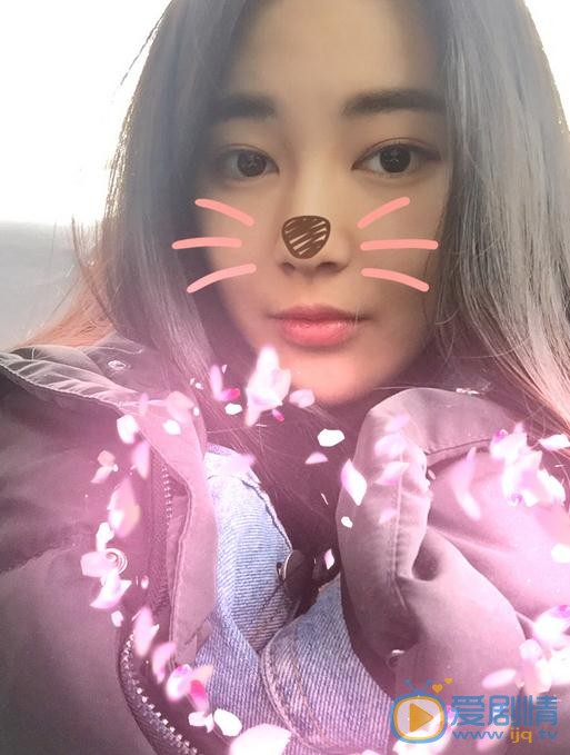 甄琪生活照 甄琪高清写真_甄琪高清剧照