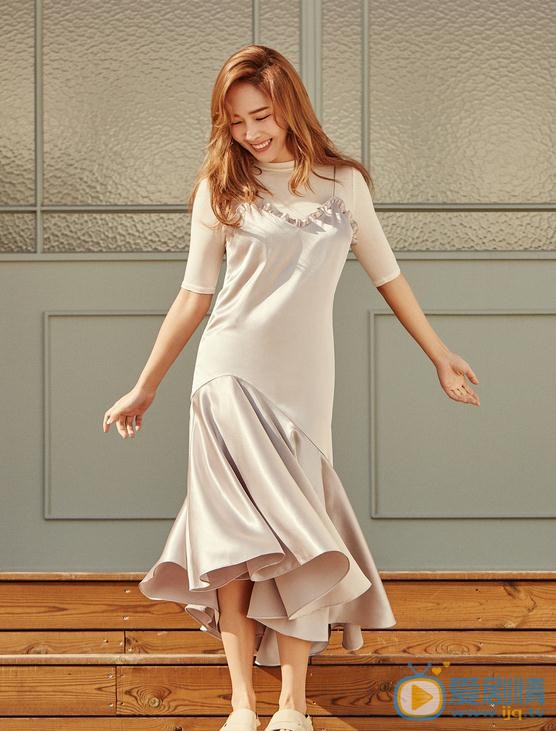 郑秀妍BLANC大片 郑秀妍高清写真_郑秀妍高清剧照