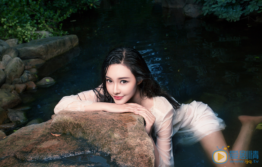 王靓雅性感写真 王靓雅高清写真_王靓雅高清剧照
