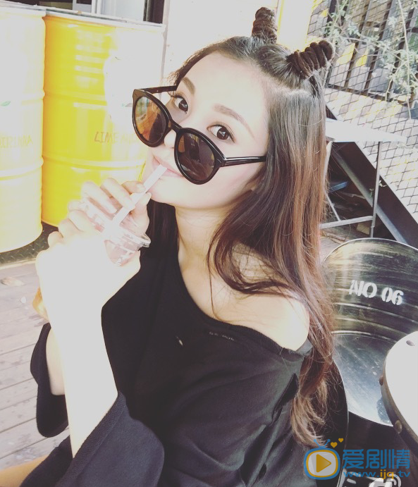 王靓雅私密生活照 王靓雅高清写真_王靓雅高清剧照