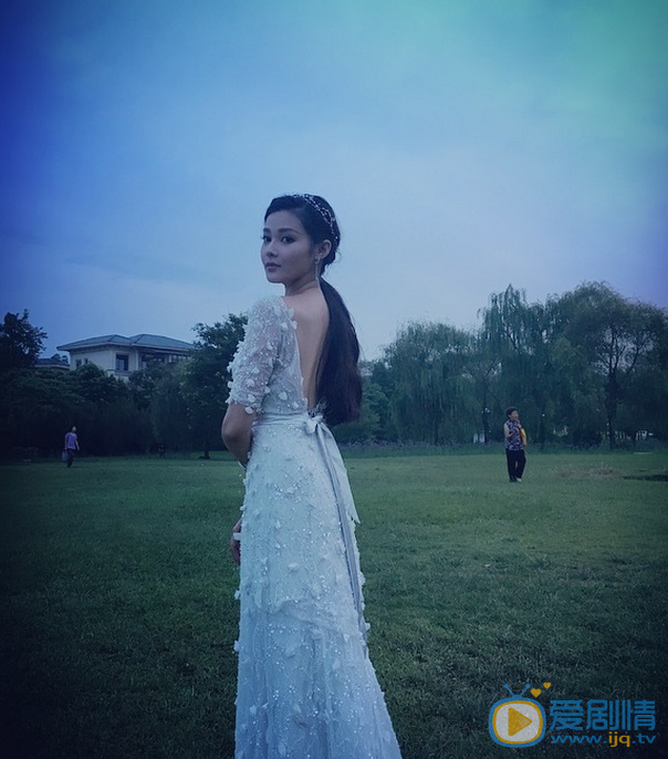 王靓雅私密生活照 王靓雅高清写真_王靓雅高清剧照
