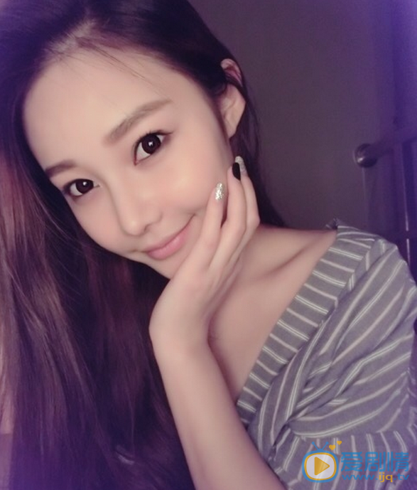 王靓雅私密生活照 王靓雅高清写真_王靓雅高清剧照
