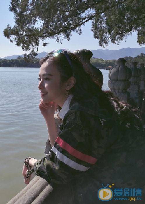 刘美彤生活照 刘美彤高清写真_刘美彤高清剧照