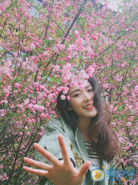 刘美彤生活照 刘美彤高清写真_刘美彤高清剧照