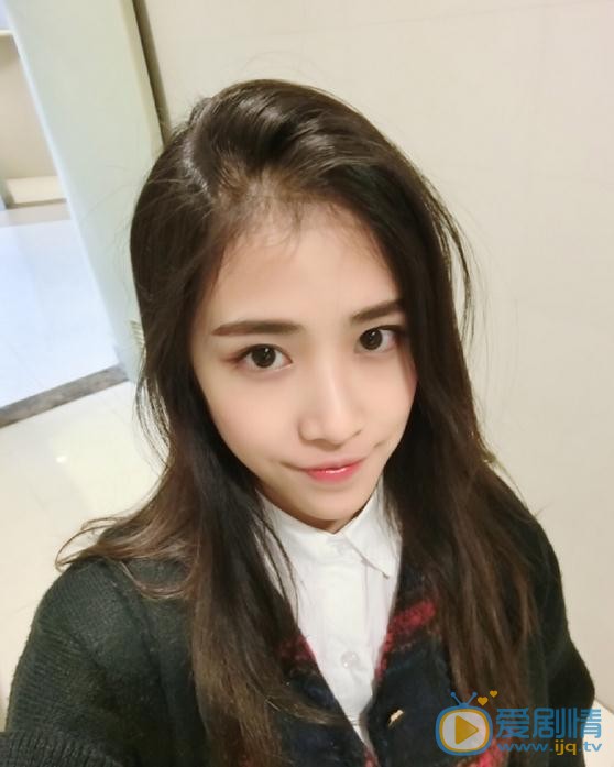 刘美彤生活照 刘美彤高清写真_刘美彤高清剧照