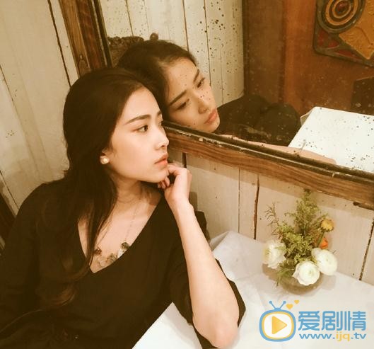 刘美彤街拍写真 刘美彤高清写真_刘美彤高清剧照