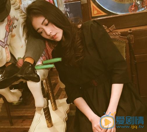 刘美彤街拍写真 刘美彤高清写真_刘美彤高清剧照