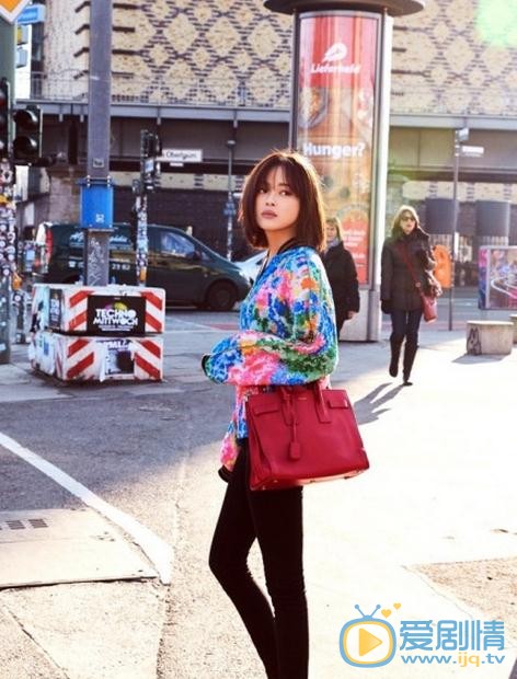辛芷蕾街拍写真 辛芷蕾高清写真_辛芷蕾高清剧照