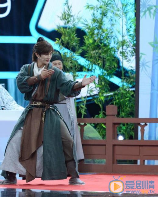 杨旭文《王牌对王牌》综艺照 杨旭文高清写真_杨旭文高清剧照