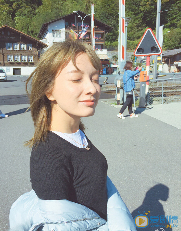 吴昕生活照 吴昕高清写真_吴昕高清剧照