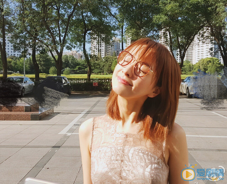 吴昕生活照 吴昕高清写真_吴昕高清剧照
