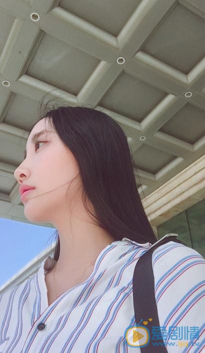 许梦圆生活照 许梦圆高清写真_许梦圆高清剧照