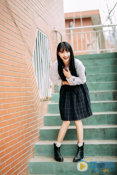 许梦圆校园写真 许梦圆高清写真_许梦圆高清剧照