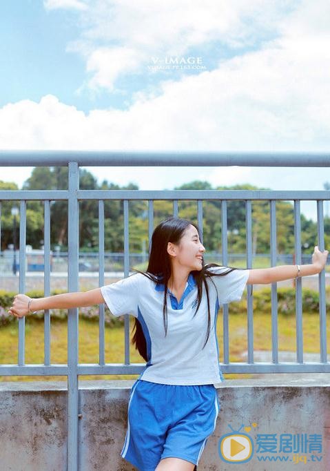 许梦圆校园写真 许梦圆高清写真_许梦圆高清剧照