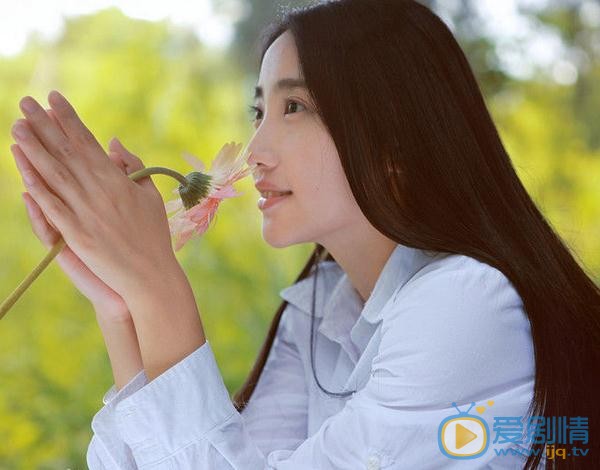 许梦圆街拍写真 许梦圆高清写真_许梦圆高清剧照