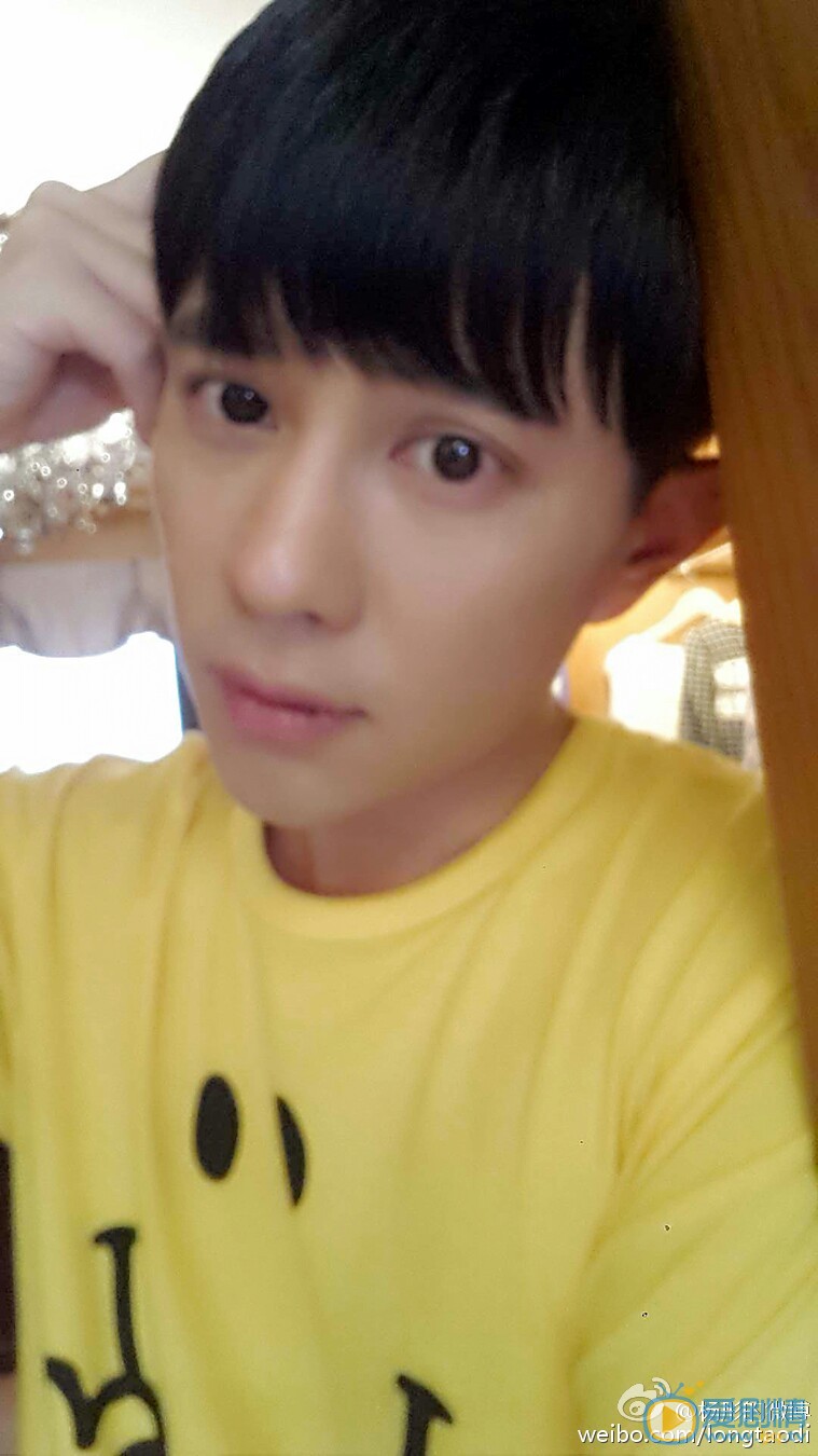 杨彤生活照 杨彤高清写真_杨彤高清剧照