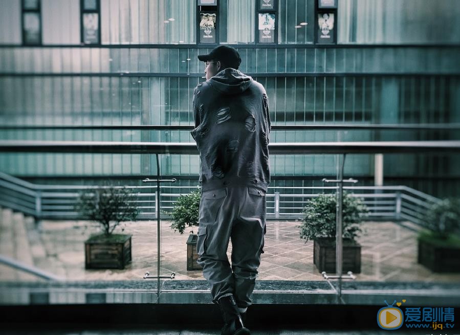 张铭恩生活照 张铭恩高清写真_张铭恩高清剧照