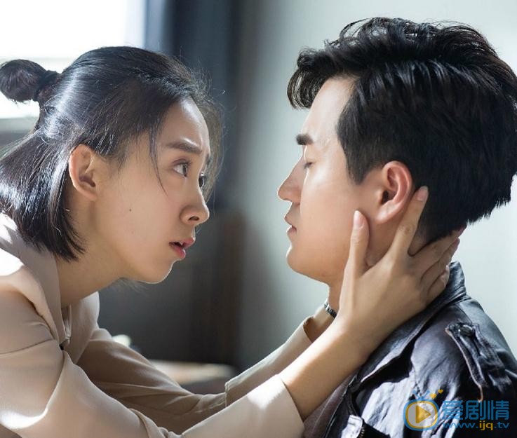 杨玏《被催眠的催眠师》剧照 杨玏高清写真_杨玏高清剧照
