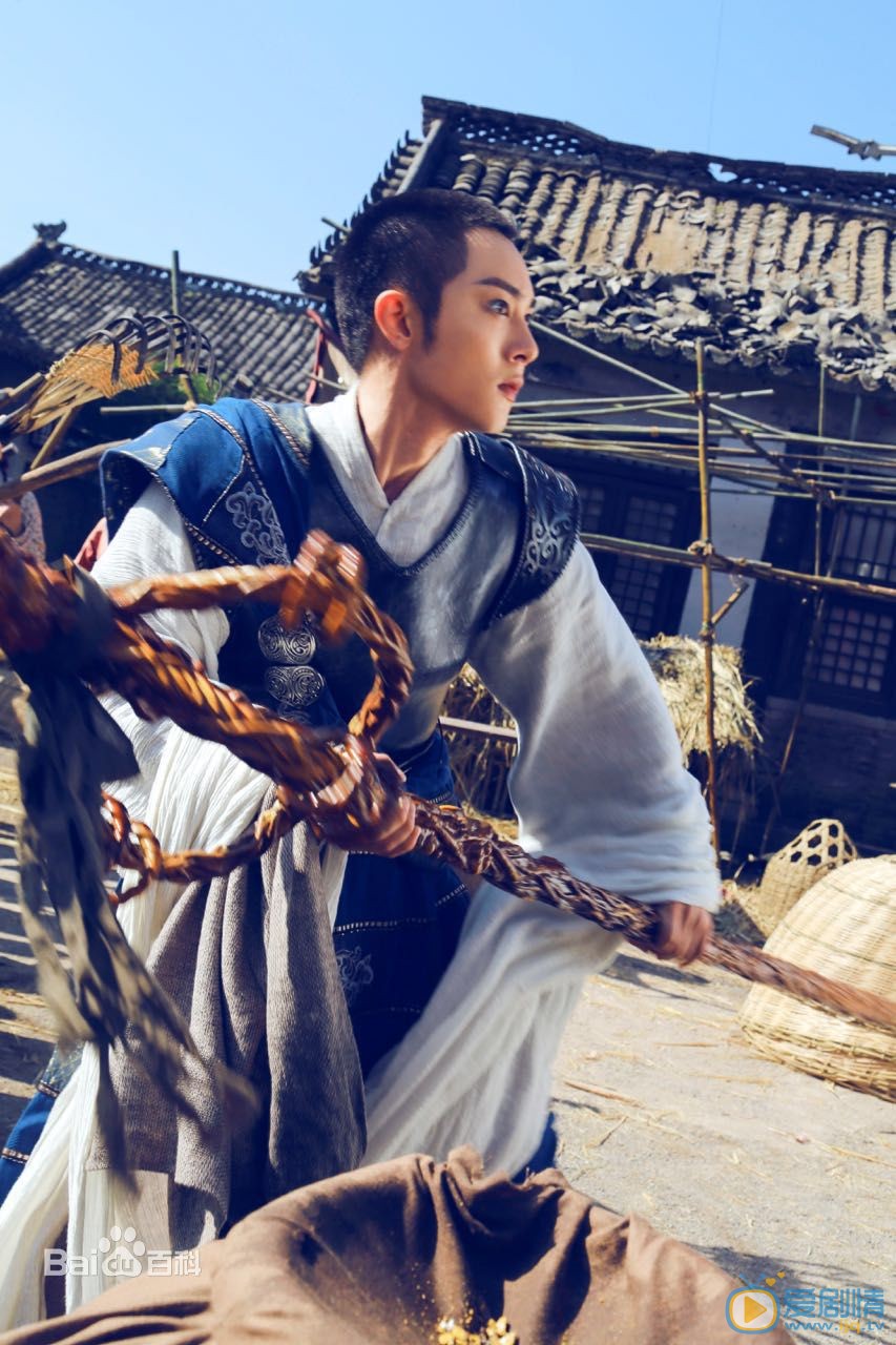 李俊辰《玄笔录前传》剧照 李俊辰高清写真_李俊辰高清剧照