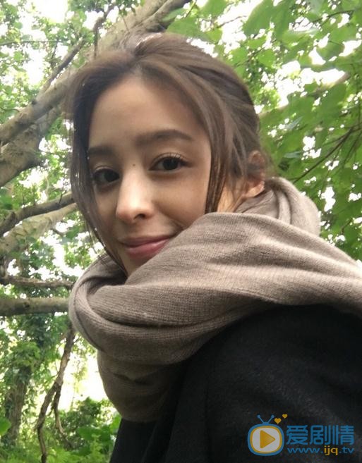 莫允雯生活照 莫允雯高清写真_莫允雯高清剧照