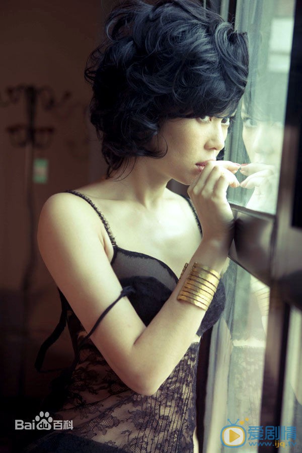 余男妖娆妩媚写真 余男高清写真_余男高清剧照