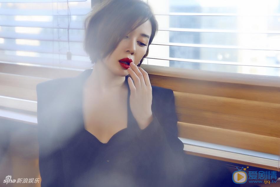 余男妖娆妩媚写真 余男高清写真_余男高清剧照