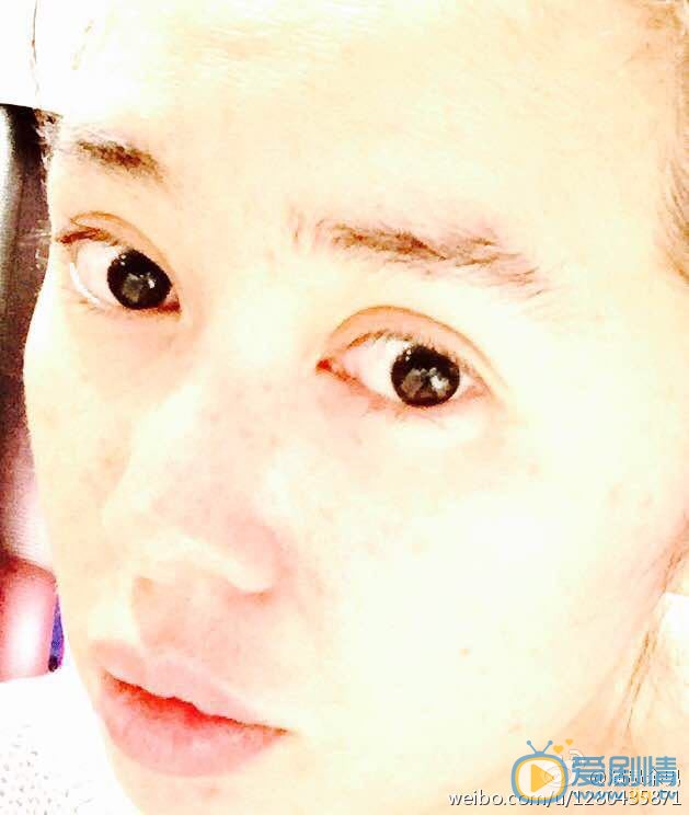 余男素颜生活照 余男高清写真_余男高清剧照