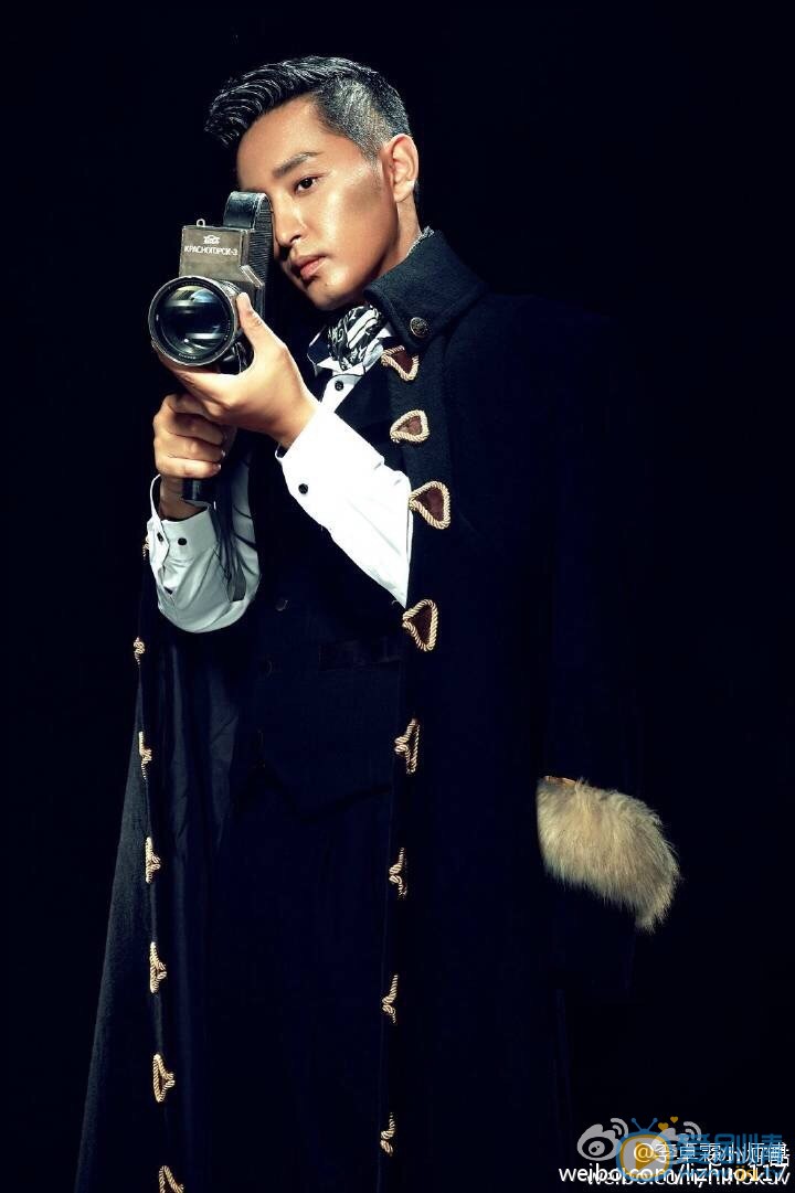 李卓霖绅士写真 李卓霖高清写真_李卓霖高清剧照