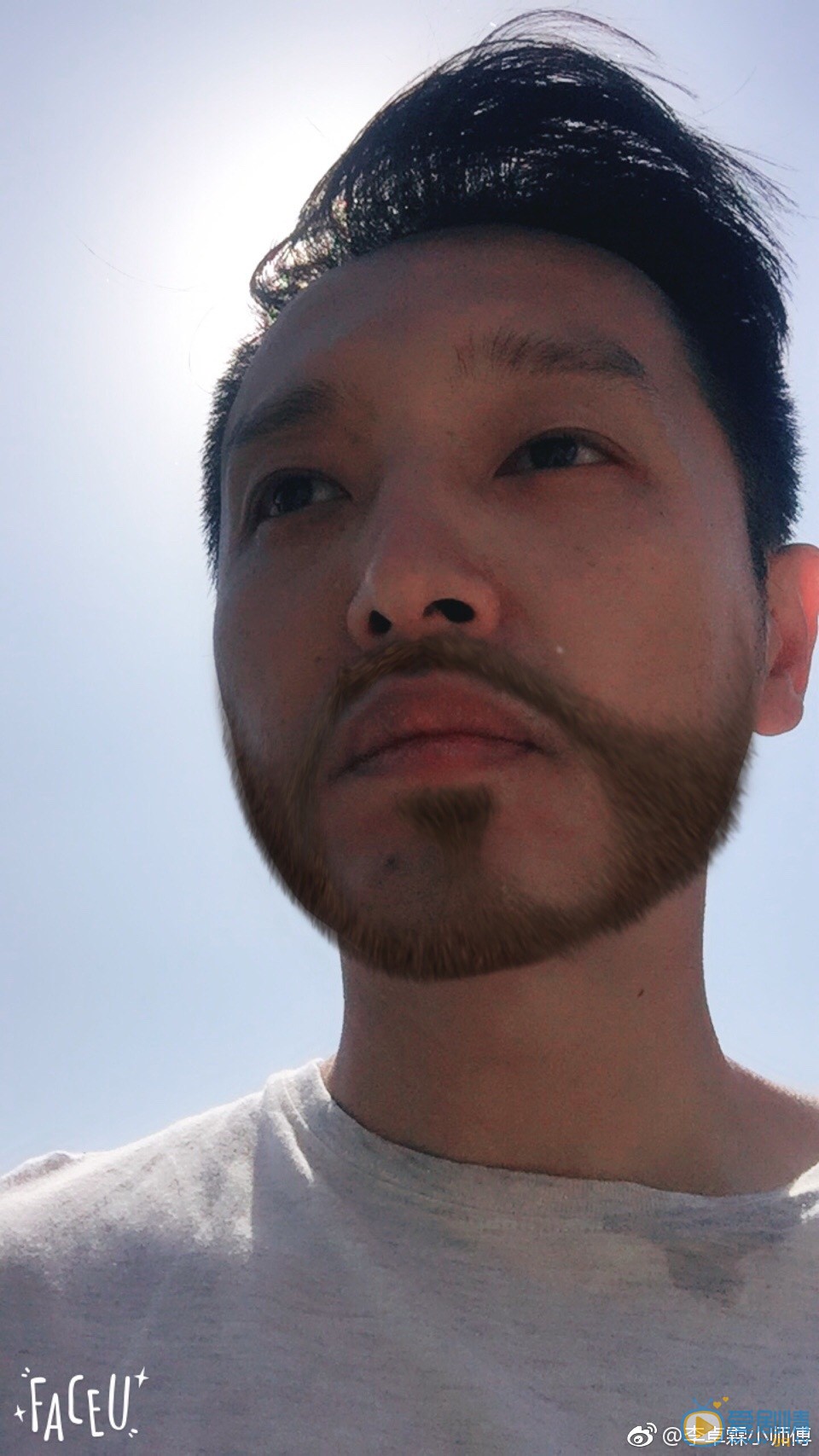 李卓霖搞怪卖萌照 李卓霖高清写真_李卓霖高清剧照