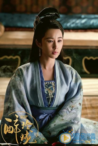 醉玲珑靳妃是谁扮演的？靳妃扮演者李呈媛个人资料、写真及生活照欣赏