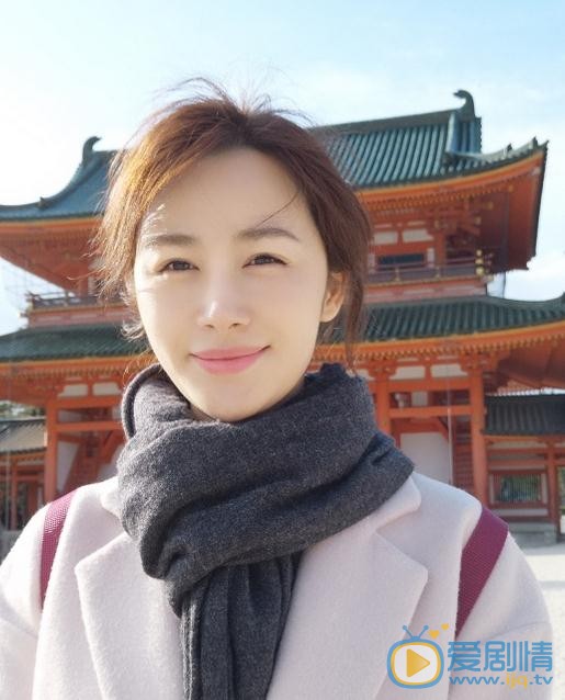 醉玲珑靳妃是谁扮演的？靳妃扮演者李呈媛个人资料、写真及生活照欣赏