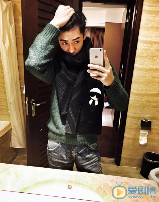 秦亦铭生活照 秦亦铭高清写真_秦亦铭高清剧照