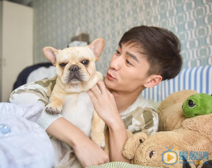 秦亦铭文艺写真 秦亦铭高清写真_秦亦铭高清剧照