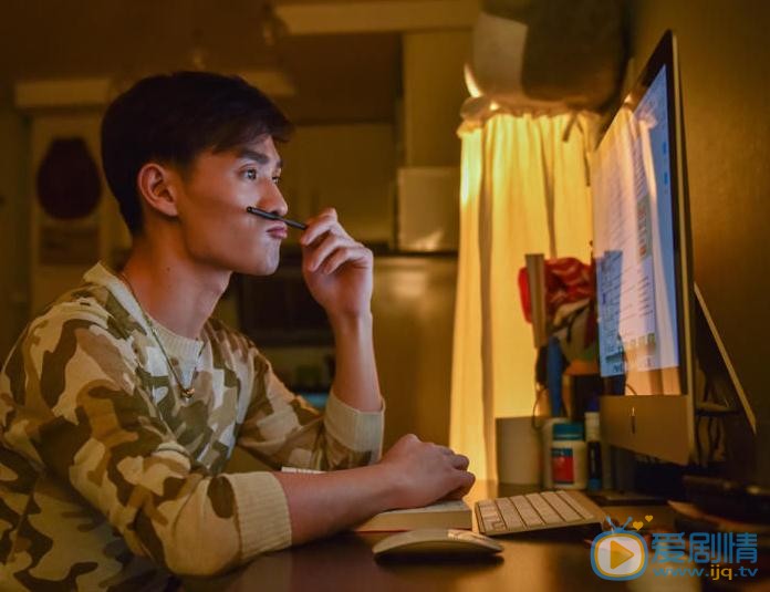 秦亦铭文艺写真 秦亦铭高清写真_秦亦铭高清剧照