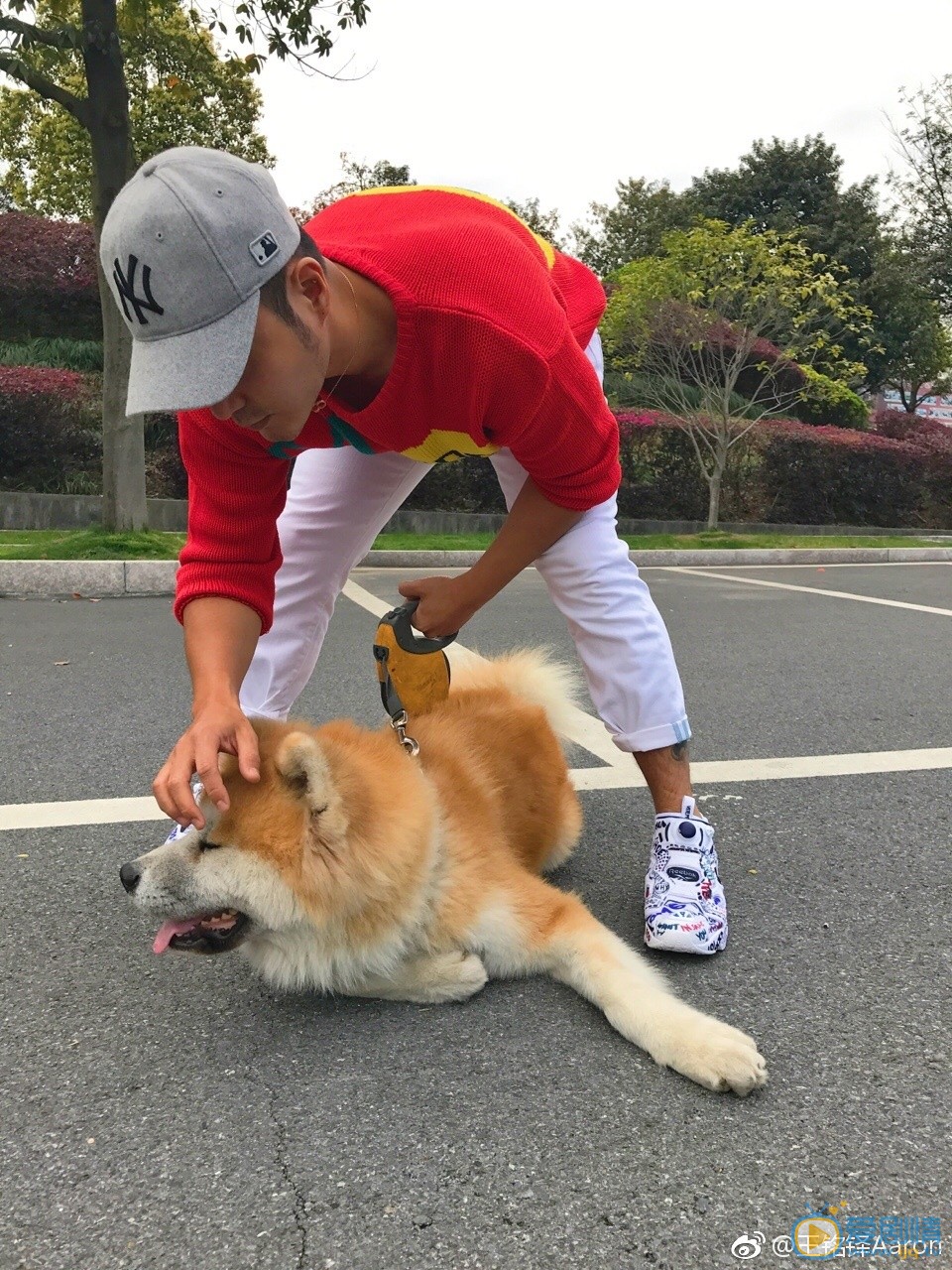 王铭铎生活照 王铭铎高清写真_王铭铎高清剧照