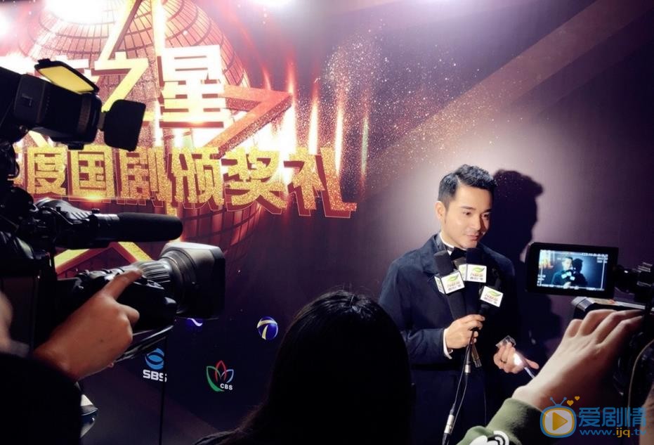 王铭铎活动照 王铭铎高清写真_王铭铎高清剧照