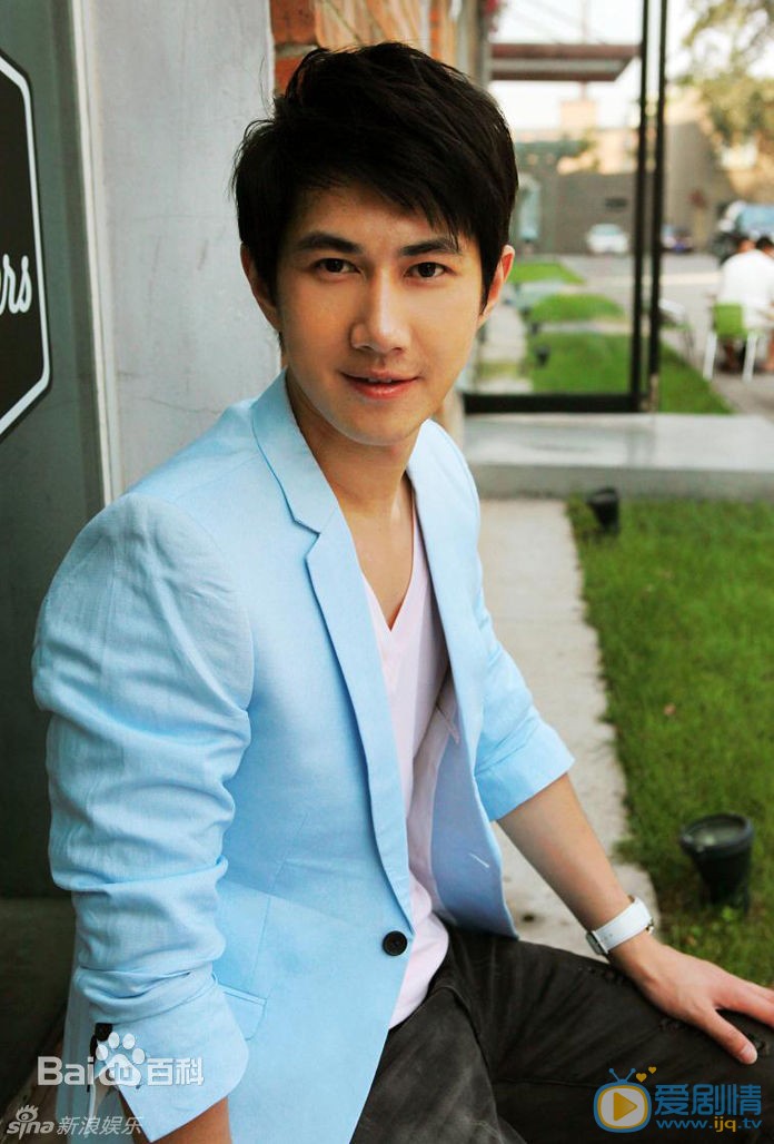 何明翰魅力写真照 何明翰高清写真_何明翰高清剧照