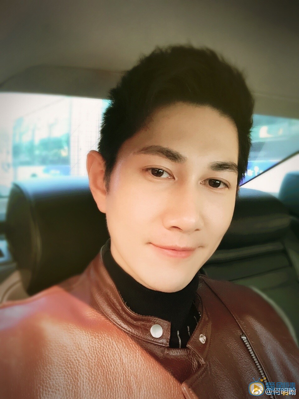 何明翰生活照 何明翰高清写真_何明翰高清剧照