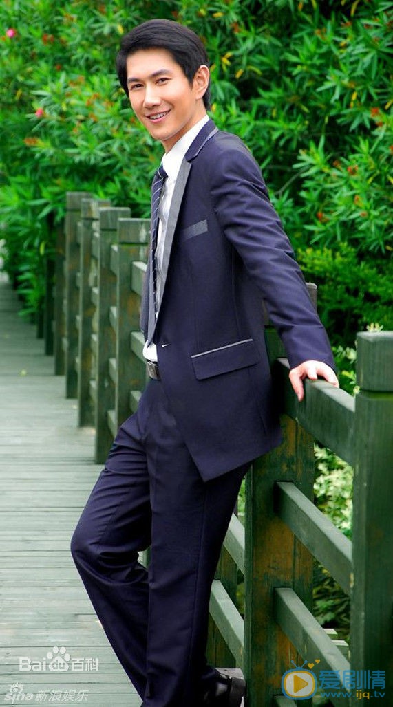 何明翰绅士大片写真 何明翰高清写真_何明翰高清剧照