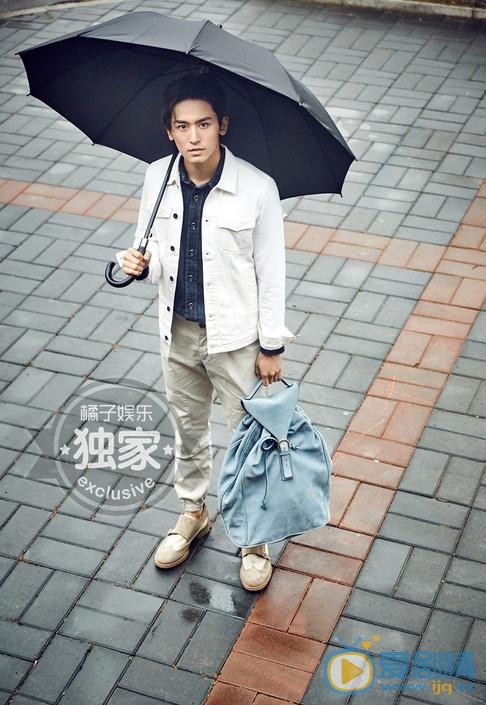 张哲瀚街拍写真 张哲瀚高清写真_张哲瀚高清剧照