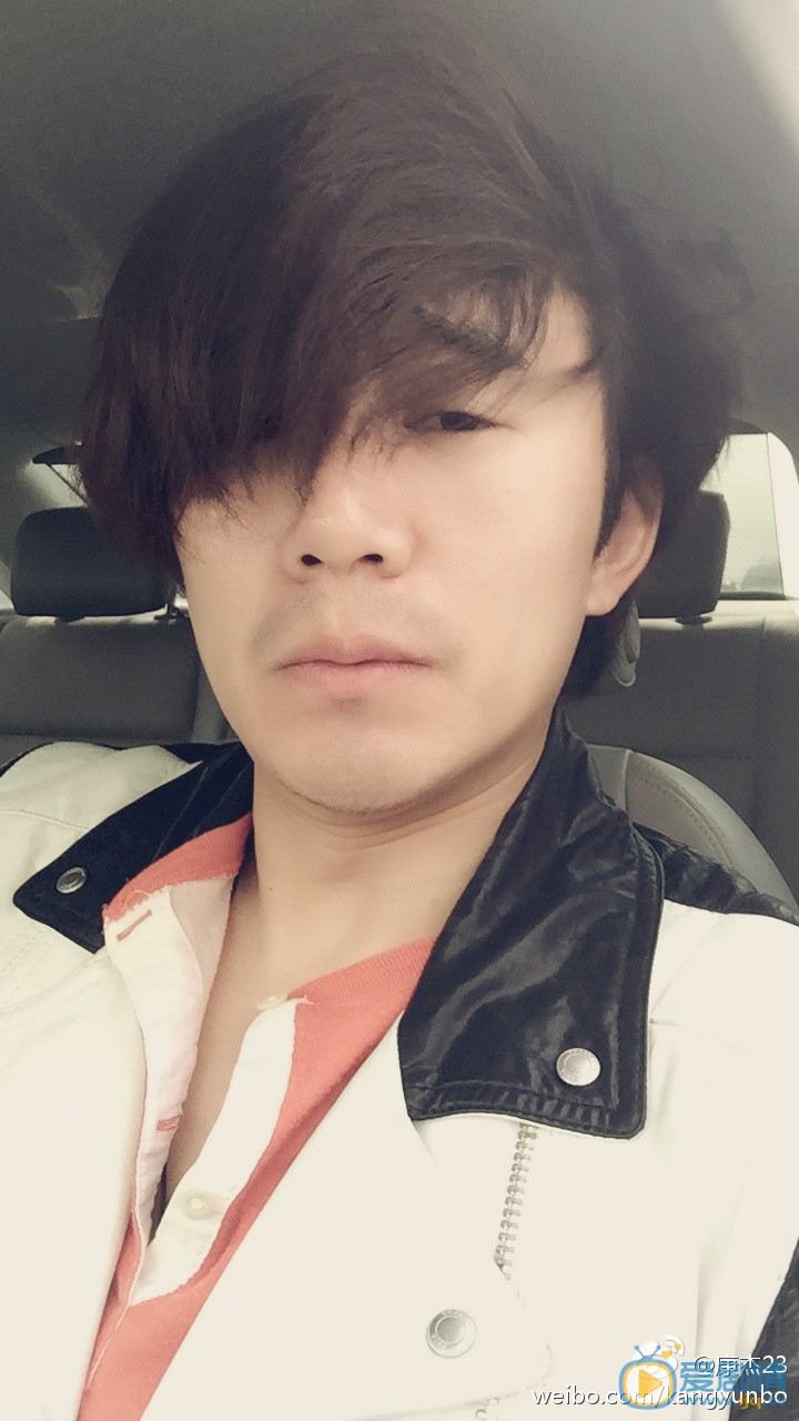 康杰生活照 康杰高清写真_康杰高清剧照