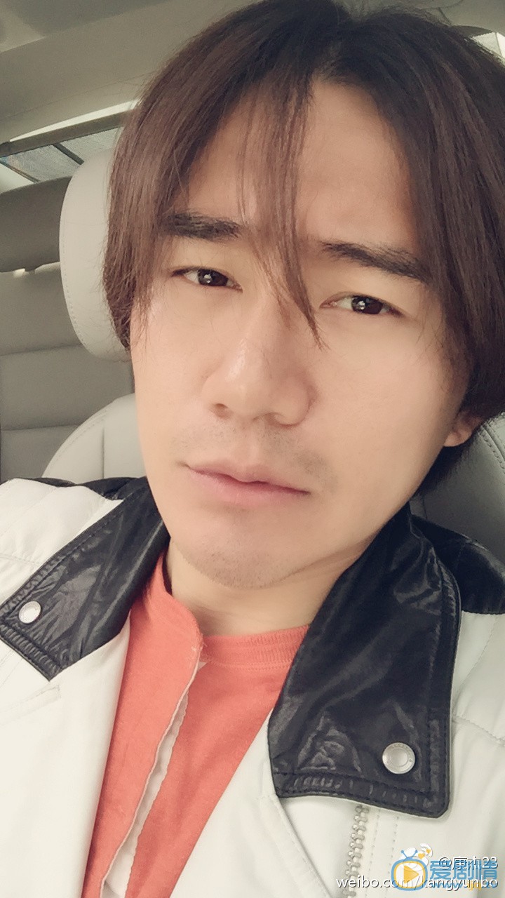 康杰生活照 康杰高清写真_康杰高清剧照