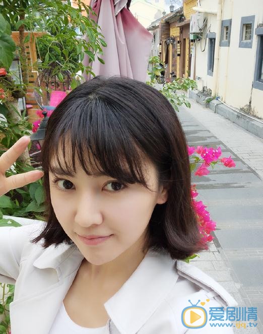 黎一萱生活照 黎一萱高清写真_黎一萱高清剧照