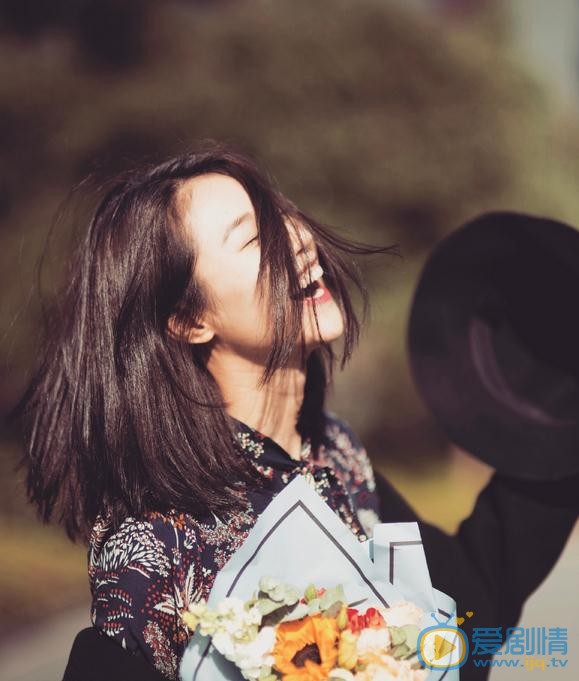 董琦甜美写真 董琦甜美写真