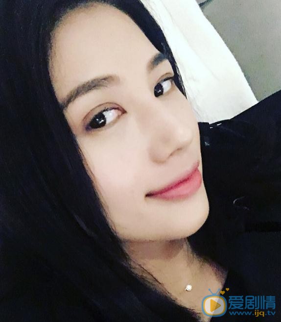 董琦生活照 董琦高清写真_董琦高清剧照