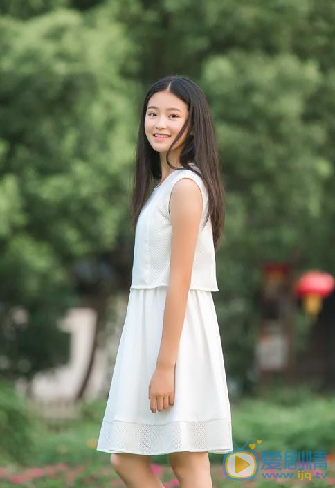 柴蔚街拍写真 柴蔚高清写真_柴蔚高清剧照