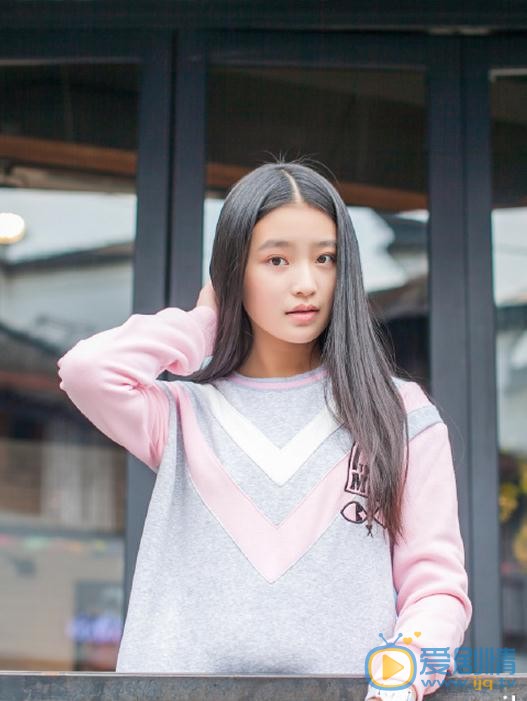 柴蔚街拍写真 柴蔚高清写真_柴蔚高清剧照